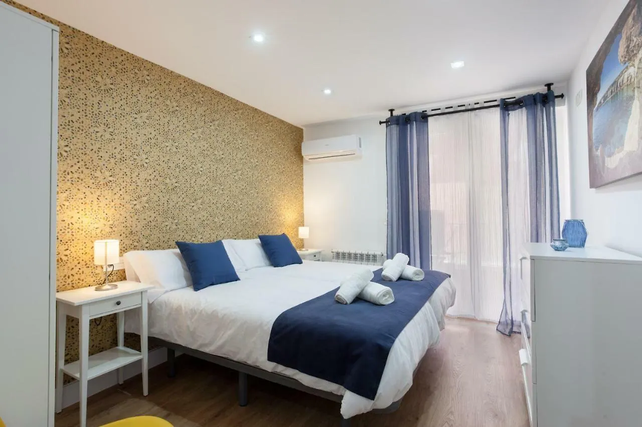 דירה גרנדה Apartamentos Reina Isabel